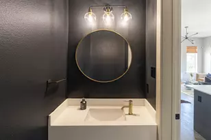 4620 Munger Ave, Dallas, TX 75204 - Photo 10