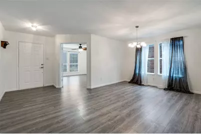 5904 Mariposa Drive, McKinney, TX 75070 - Photo 2