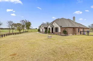251 Hlavek Rd, Decatur, TX 76234 - Photo 4