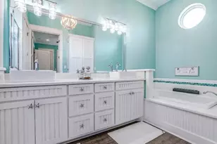 922 Palm Ridge Dr, Port Bolivar, TX 77650 - Photo 10