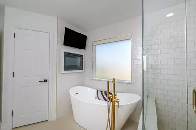 2100 Wood Duck Lane, Granbury, TX 76049 - Photo 18