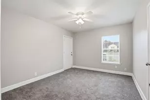 227 S Hampton Rd, Dallas, TX 75208 - Photo 12