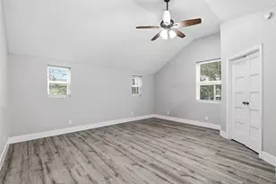 227 S Hampton Rd, Dallas, TX 75208 - Photo 24