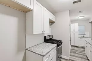 227 S Hampton Rd, Dallas, TX 75208 - Photo 16