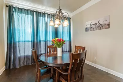 209 Martin Drive, Granbury, TX 76049 - Photo 10