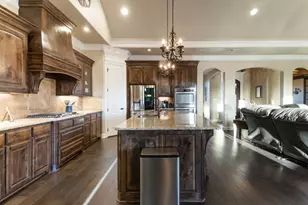 209 Martin Dr, Granbury, TX 76049 - Photo 2