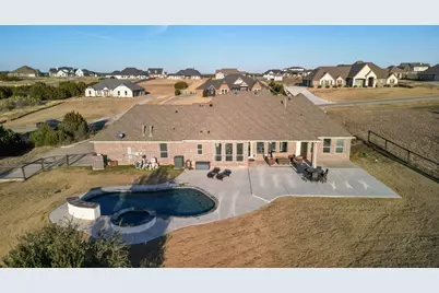 209 Martin Drive, Granbury, TX 76049 - Photo 30