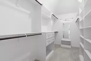 2005 Middlewood Cir, Granbury, TX 76049 - Photo 24