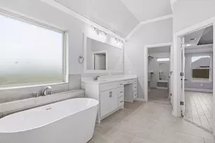 2005 Middlewood Cir, Granbury, TX 76049 - Photo 20