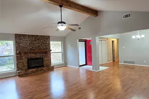 2822 Oak Forest Dr, Grapevine, TX 76051 - Photo 6