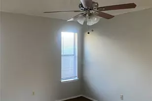 905 Aspen Dr, DeSoto, TX 75115 - Photo 10