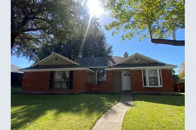 905 Aspen Drive, DeSoto, TX 75115 - Photo 1