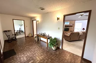 130 Merriman Pkwy, Sherman, TX 75090 - Photo 4