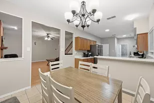 924 Rio Vista Ln, Arlington, TX 76017 - Photo 10