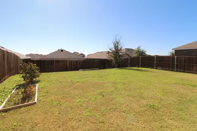949 Shire Avenue, Haslet, TX 76052 - Photo 16