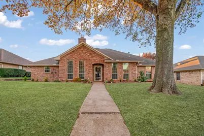 925 Medalist Street, Paris, TX 75460 - Photo 1