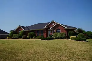 1415 W Oaklawn Dr, Talty, TX 75160 - Photo 1