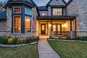 9253 Cape Royale Ct, Fort Worth, TX 76179 - Photo 4