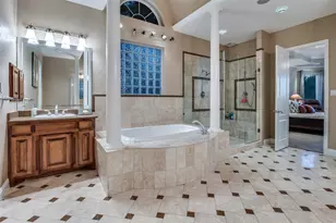 9253 Cape Royale Ct, Fort Worth, TX 76179 - Photo 14