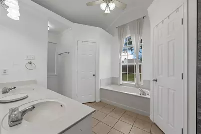 2916 Comanche Trail, Waco, TX 76712 - Photo 20