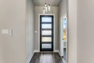 803 Rayenell Ave, Dallas, TX 75217 - Photo 2