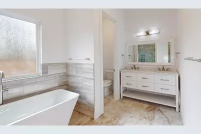 1110 Norris Street, Commerce, TX 75428 - Photo 6