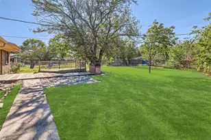 602 Carl C Senter St, Forney, TX 75126 - Photo 22