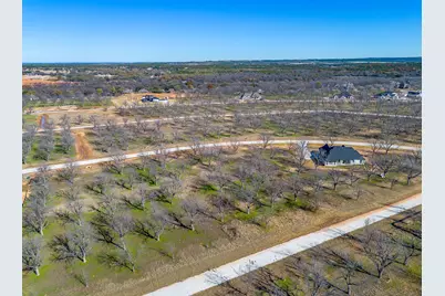 1437 Cirrus Loop, Granbury, TX 76049 - Photo 6