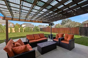 2812 Tranquilo Dr, Grand Prairie, TX 75054 - Photo 32