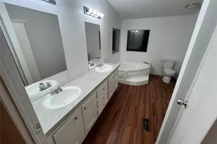 10424 Paradise Cir, Chandler, TX 75758 - Photo 16