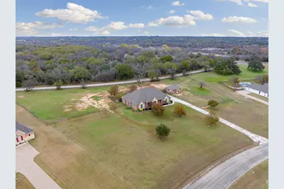 135 N Boyce Lane, Fort Worth, TX 76108 - Photo 6