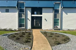 3629 Almazan Dr, Dallas, TX 75220 - Photo 2