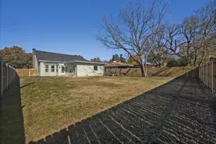 2121 Park St, Greenville, TX 75401 - Photo 24