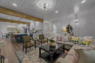 2121 Park St, Greenville, TX 75401 - Photo 2