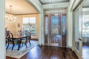 206 Hidden Meadow Cir, Midlothian, TX 76065 - Photo 2