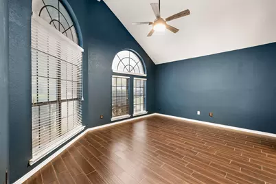 3318 Sprindeltree Drive, Grapevine, TX 76051 - Photo 16