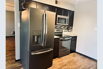 816 Vernon Court, Sanger, TX 76266 - Photo 4