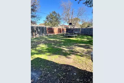 816 Vernon Court, Sanger, TX 76266 - Photo 8