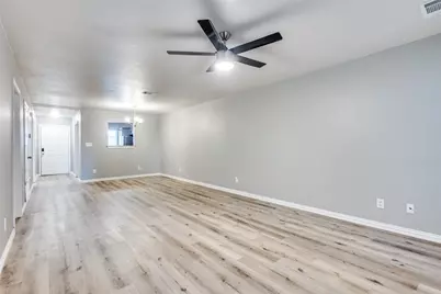 914-916 S Interurban Street, Anna, TX 75409 - Photo 2