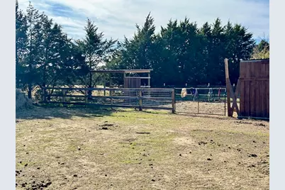 660 County Road 2184, Gainesville, TX 76240 - Photo 22