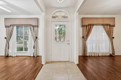 2036 Camelot Drive, Lewisville, TX 75067 - Photo 6