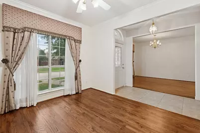 2036 Camelot Drive, Lewisville, TX 75067 - Photo 8