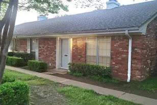 1185 Roaring Springs Rd, Fort Worth, TX 76114 - Photo 1