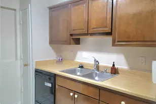 1185 Roaring Springs Rd, Fort Worth, TX 76114 - Photo 6