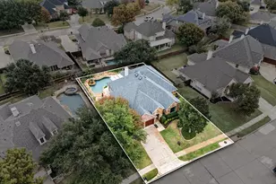 1808 Lakes Edge Blvd, Mansfield, TX 76063 - Photo 4