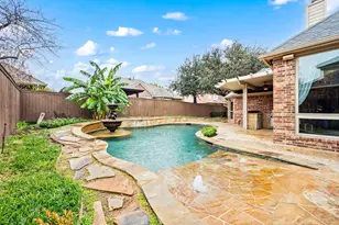 1808 Lakes Edge Blvd, Mansfield, TX 76063 - Photo 6