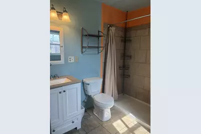 111 Lamar Street, Graham, TX 76450 - Photo 12