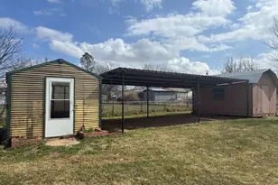 111 Lamar St, Graham, TX 76450 - Photo 22