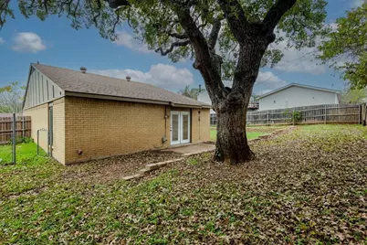 5615 Espanola Drive, Arlington, TX 76017 - Photo 16