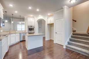 1225 Drummond Cir, Waco, TX 76712 - Photo 10